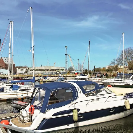 1 Bedroom In * קולובז'ג