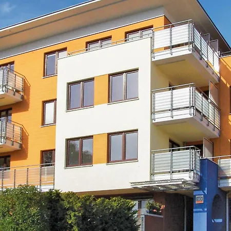 Apartment 1 Bedroom In *